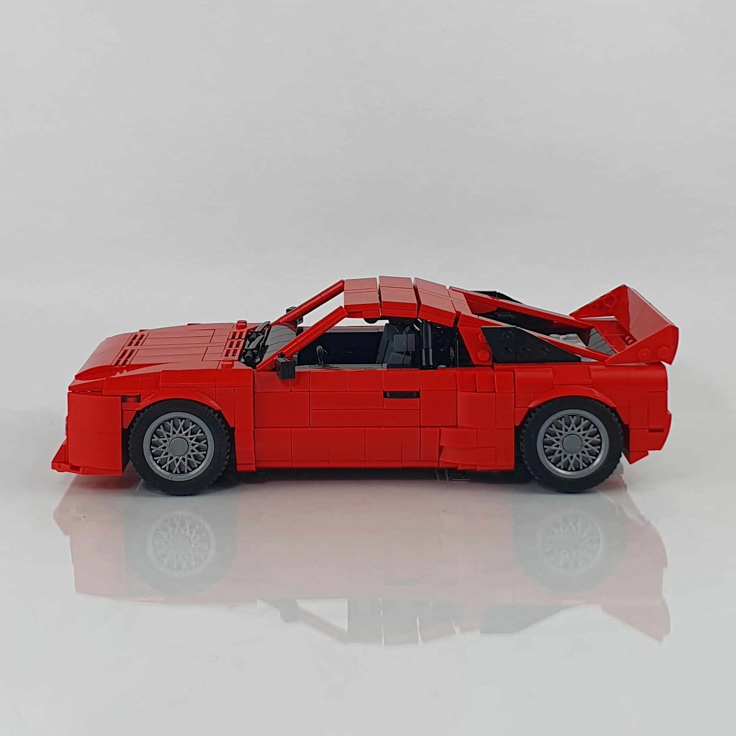 Lancia Rally 037 Stradale - Instructions — Pingubricks